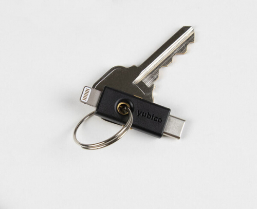 Yubico YubiKey 5Ci Security Key USB-C Lightning 2