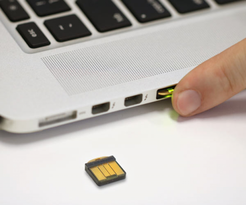 Yubico YubiKey 5 Nano FIPS Security Key USB-A 3